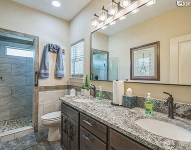 505 Heron Dr - Photo Thumbnail 11