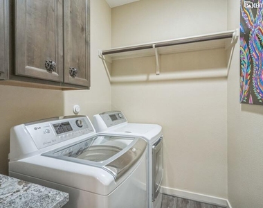 505 Heron Dr - Photo Thumbnail 13