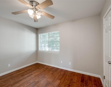 2101 Polaris Ave - Photo Thumbnail 15