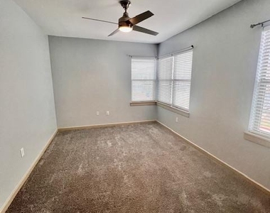 1201 Grove Blvd - Photo Thumbnail 12