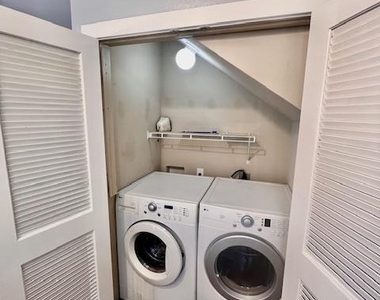 1201 Grove Blvd - Photo Thumbnail 9