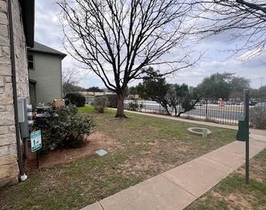1201 Grove Blvd - Photo Thumbnail 18