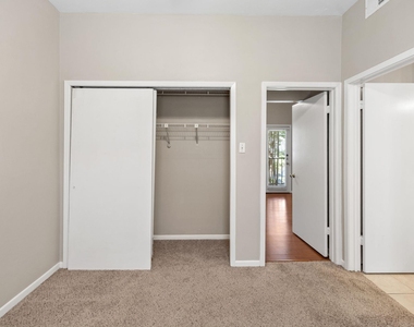 712 Graham Pl - Photo Thumbnail 21