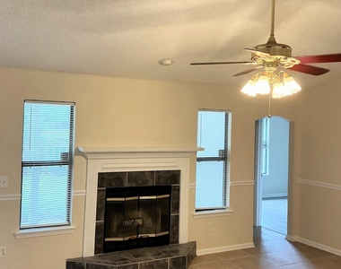 2892 Golden Pond Boulevard - Photo Thumbnail 12