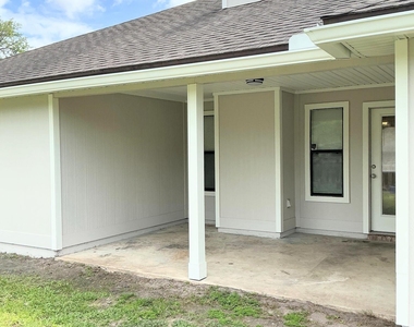2892 Golden Pond Boulevard - Photo Thumbnail 22