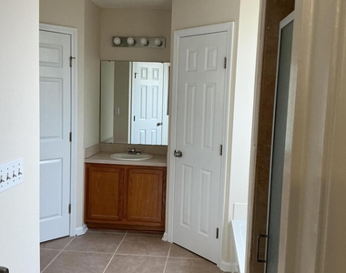 2892 Golden Pond Boulevard - Photo Thumbnail 15