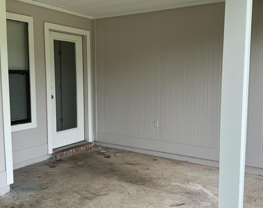 2892 Golden Pond Boulevard - Photo Thumbnail 23