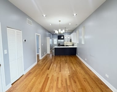 1837 S Harding Avenue - Photo Thumbnail 11