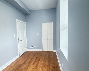 1837 S Harding Avenue - Photo Thumbnail 13
