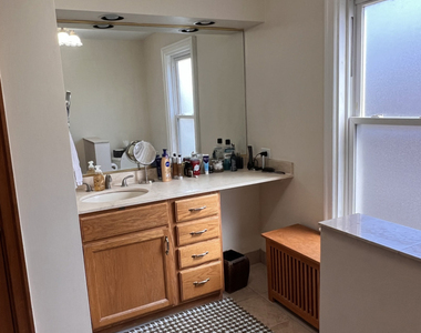 1011 Central Avenue - Photo Thumbnail 5