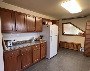 1011 Central Avenue - Photo Thumbnail 4