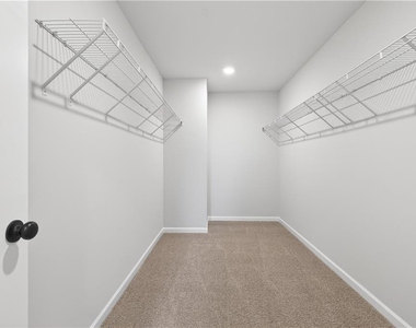 548 Madison St - Photo Thumbnail 40