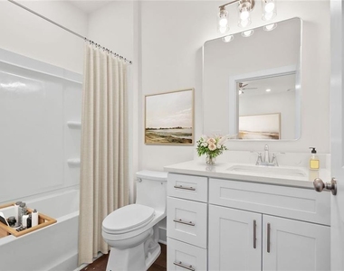 195 W Lake Avenue Nw - Photo Thumbnail 10