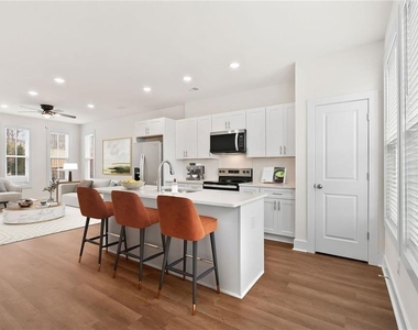 195 W Lake Avenue Nw - Photo Thumbnail 5