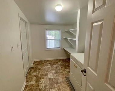 8940 Bay Drive - Photo Thumbnail 15