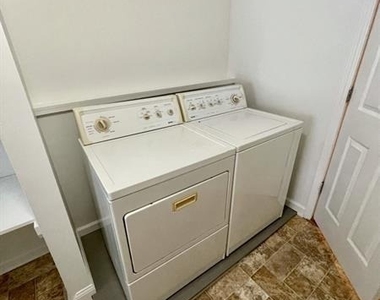 8940 Bay Drive - Photo Thumbnail 16