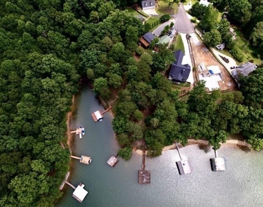 8940 Bay Drive - Photo Thumbnail 2