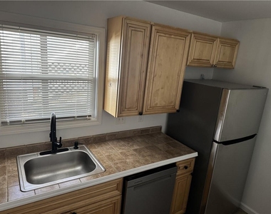 8940 Bay Drive - Photo Thumbnail 26