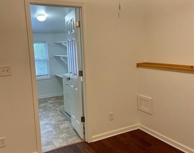 8940 Bay Drive - Photo Thumbnail 13