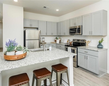 62 Dawson Club Way - Photo Thumbnail 24