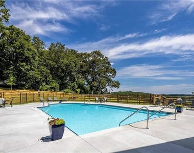 62 Dawson Club Way - Photo Thumbnail 7