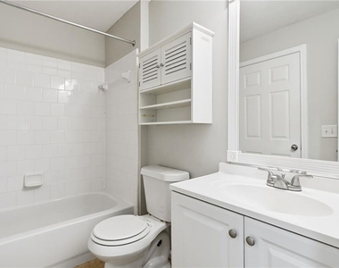 1575 Ridenour Parkway Nw - Photo Thumbnail 13