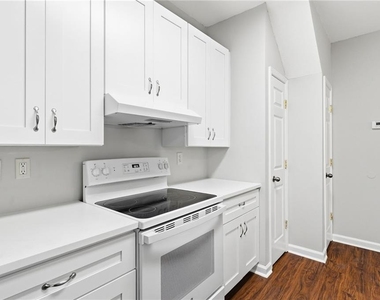 1575 Ridenour Parkway Nw - Photo Thumbnail 7