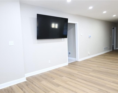 1876 Sandtown Road Sw - Photo Thumbnail 16