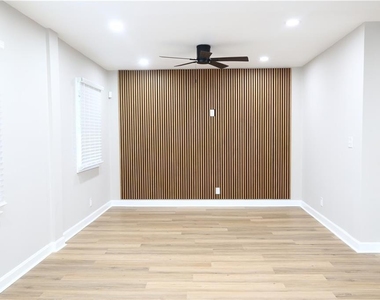 1876 Sandtown Road Sw - Photo Thumbnail 5