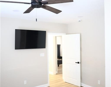 1876 Sandtown Road Sw - Photo Thumbnail 12