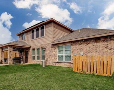 22127 Roxanne Field Lane - Photo Thumbnail 37
