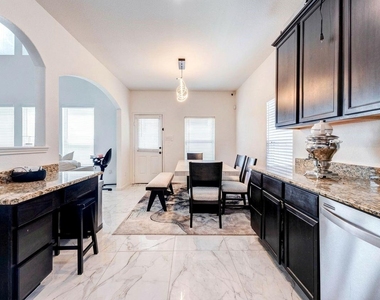 22127 Roxanne Field Lane - Photo Thumbnail 13