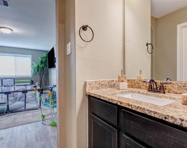 22127 Roxanne Field Lane - Photo Thumbnail 27