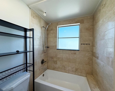 1509 Holman Street - Photo Thumbnail 6