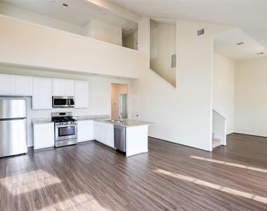216 N Lynx Trail - Photo Thumbnail 8