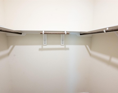 216 N Lynx Trail - Photo Thumbnail 35