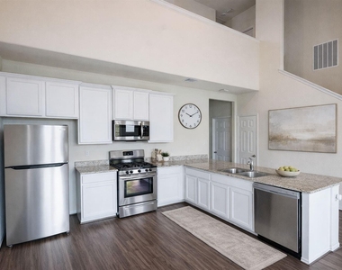 216 N Lynx Trail - Photo Thumbnail 6