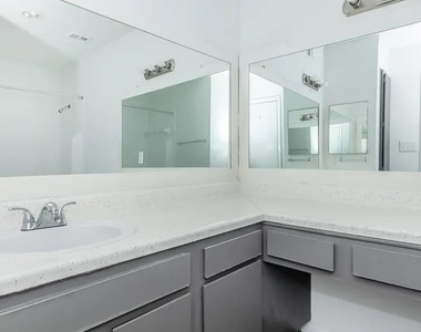 4400 Memorial Drive - Photo Thumbnail 17