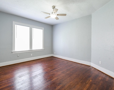 3015 Isabella Street - Photo Thumbnail 18