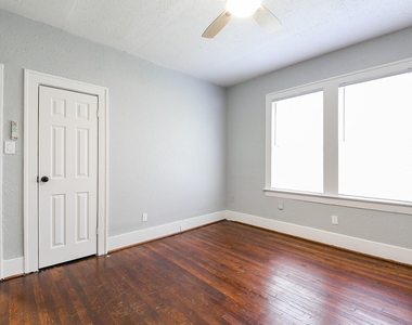 3015 Isabella Street - Photo Thumbnail 20