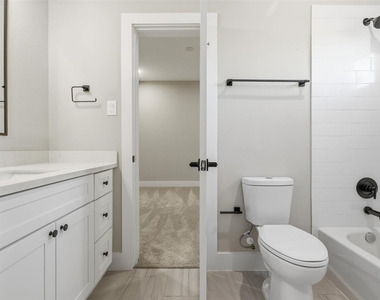 9 Wellford Street - Photo Thumbnail 7