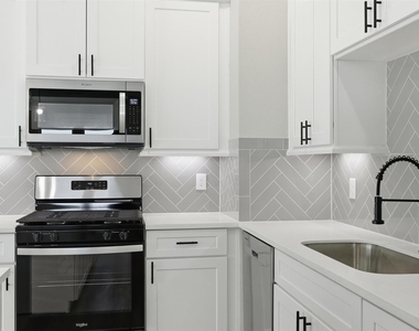 9 Wellford Street - Photo Thumbnail 13