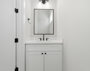 9 Wellford Street - Photo Thumbnail 21