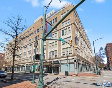 230 N 6th Street - Photo Thumbnail 1
