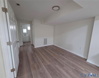 5506 Campbell Avenue - Photo Thumbnail 17