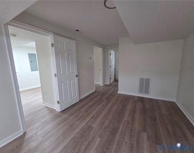 5506 Campbell Avenue - Photo Thumbnail 8