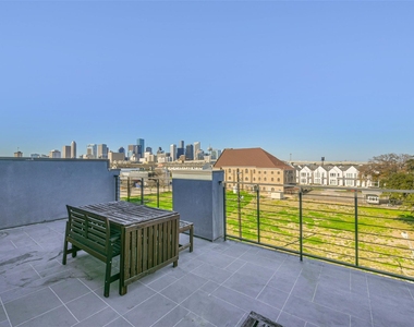 2422 Hadley Street - Photo Thumbnail 48