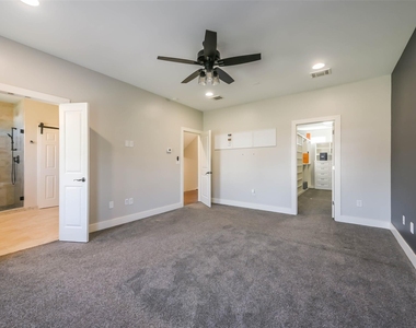 2422 Hadley Street - Photo Thumbnail 31