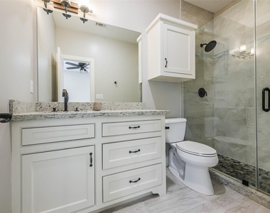 2422 Hadley Street - Photo Thumbnail 41