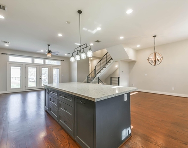 2422 Hadley Street - Photo Thumbnail 19